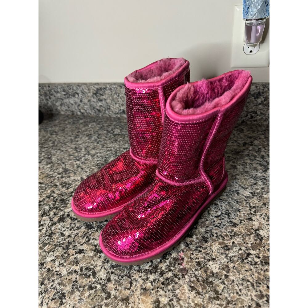 UGG Boots hot pink